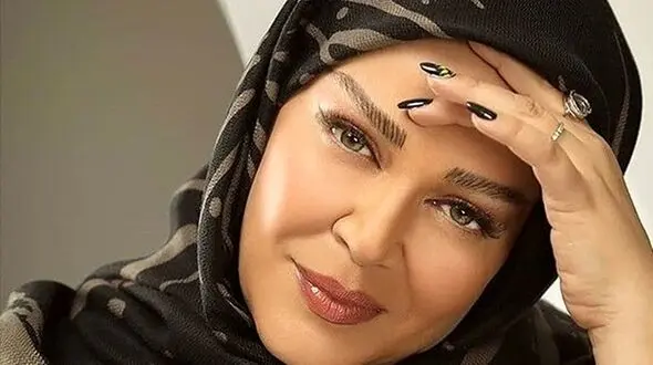 عکس از بهاره رهنما در تمرین نمایش