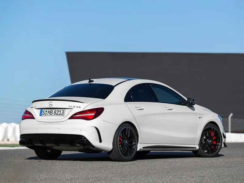 مرسدس بنز CLA45 AMG