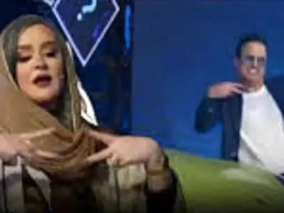 آواز  و رقص  نعیمه نظام دوست  و  حامد آهنگی  با آهنگ هندی .../ نعیمه چه ابرو انگشتی میکشه ....