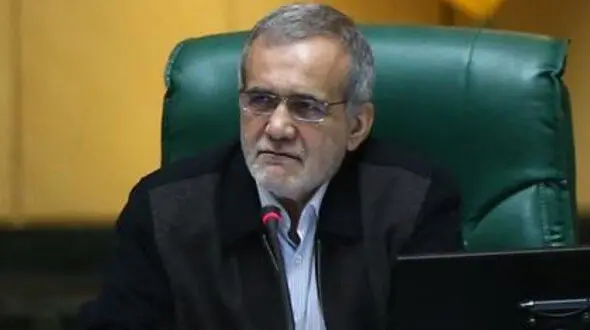 پزشکیان: لاریجانی از بزرگان اهل سنت دلجویى کند