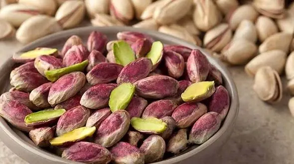 تولید پسته ایران از 330 هزار تن به 180 هزار تن در سال رسید/ آمریکا و ترکیه جایگاه ایران را گرفتند
