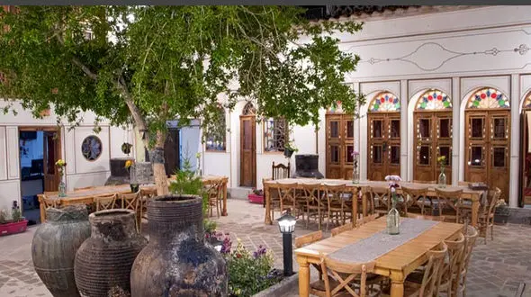 «خانه بهشتیان»؛ از جاذبه های گردشگری اصفهان + عکس