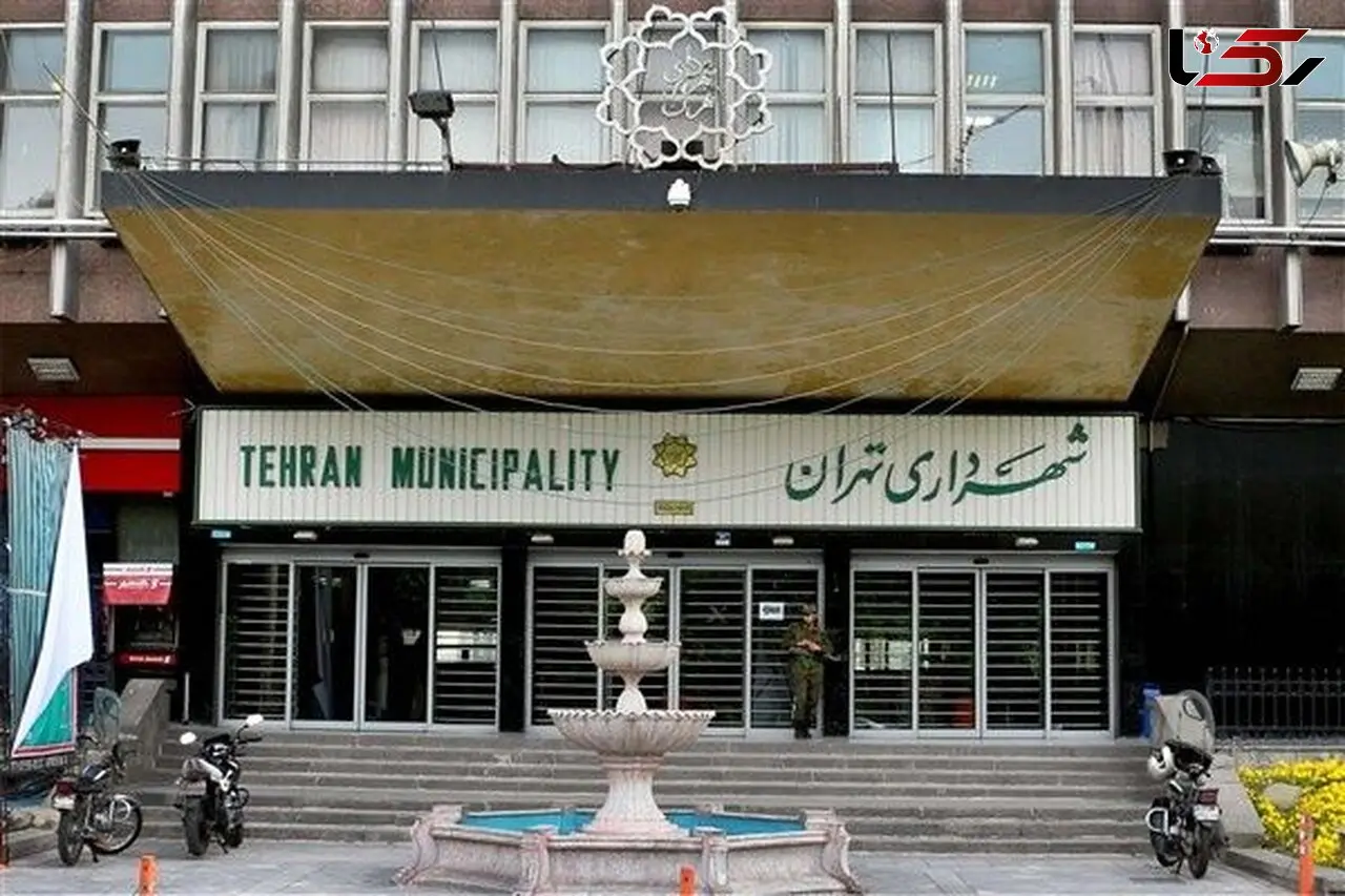 پیمانکاران و کارگران طلب خود را فریاد می زنند، شهرداری از جشنواره فجر حمایت مالی می کند