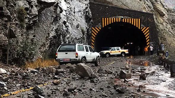  محور هراز بازگشایی شد 