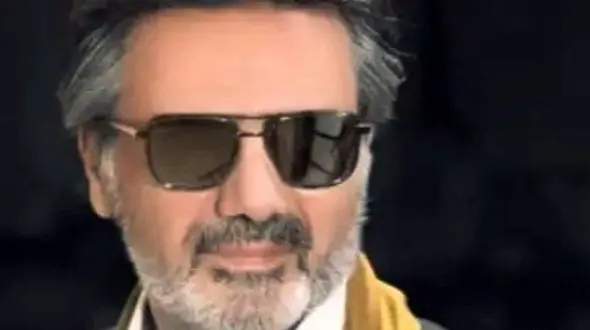 دانلود آواز باشکوه  معین  / آهنگ همه دارو ندارم چمدون دم در شد