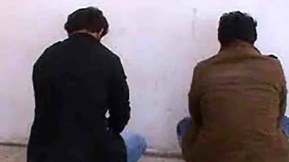 این دو مرد ادب نشده بودند!+عکس