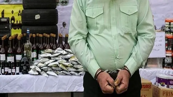 این 2 مرد مرموز میدان آزادی را به هم ریختند ! / آنها مامور بودند ؟!