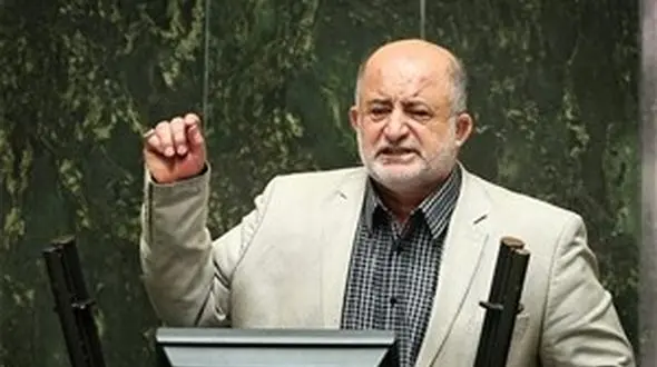 نامه نماینده مجلس به وزیر ورزش برای گل های خورده تراکتور/قاضی پور خواستار رسیدگی به پرونده فروزان شد