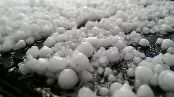 خسارت سنگین سیل و تگرگ به روستاهای خراسان شمالی+فیلم