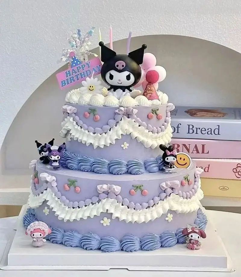 کیک تولد کرومی ساده