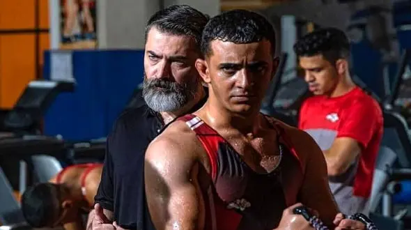 آقای کارگردان پایان یاغی را برملا کرد ! / محمد کارت چه گفت؟!