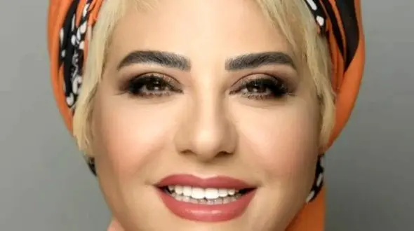 فیلم/ رابعه اسکویی: وقتی برگشتم ایران توی فرودگاه گرفتنم / توی هواپیما از استرس خون بالا آوردم .. هیچکس هم توی گوشم نزد ..