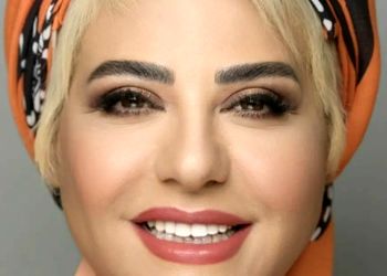 فیلم/ رابعه اسکویی: وقتی برگشتم ایران توی فرودگاه گرفتنم / توی هواپیما از استرس خون بالا آوردم .. هیچکس هم توی گوشم نزد ..