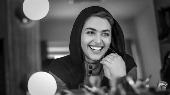 تیپ نامتعارف بازیگر زن پرحاشیه در جشنواره فجر+عکس