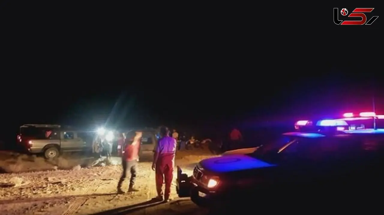 اشک شوق مادر پس از 10 ساعت در دل بیابان / پسربچه گمشده، سالم پیدا شد