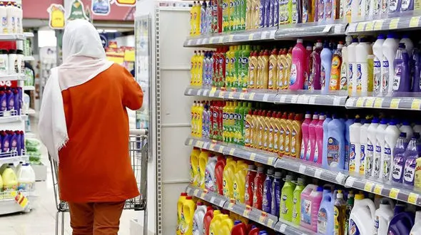 زنگ خطر تعطیلی صنایع شوینده و آرایشی بهداشتی کشور از نیمه اسفند / بانک مرکزی مقصر است