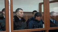 پنهان شدن یک شیطان در دستشویی دخترانه / دستگیری متهم هنگام عمل پلید+ فیلم / قزاقستان