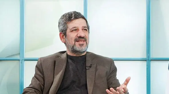 سران قوا باید از فکر شرکت در انتخابات ریاست‌جمهوری بیرون بیایند