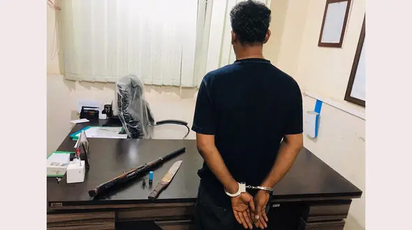 شلیک با اسلحه دست ساز شرور آبادانی دردسرساز شد + عکس