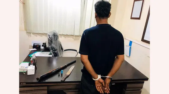 شلیک با اسلحه دست ساز شرور آبادانی دردسرساز شد + عکس