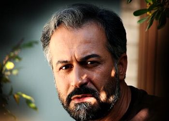 عکس عاشقانه های فوق العاده دانیال حکیمی با زن فوق زیبا و جوان با چشم رنگی‌اش  .../ چه ترکیب زناشویی جذابی ...