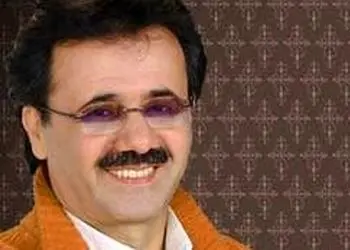 دانلود آهنگ معین به نام جدایی / از جداشدن نوشتی رو تن زخمی هر برگ گریه کردم و نوشتم نازینم یا تو یا مرگ