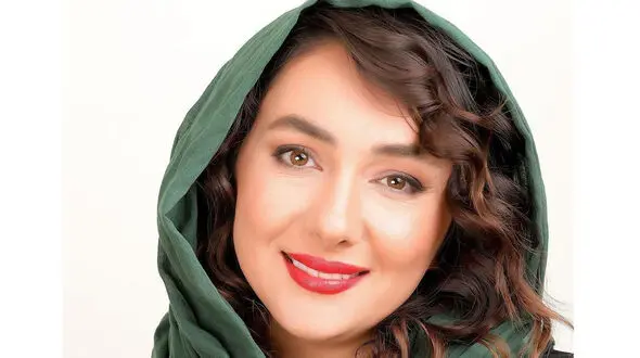 هانیه توسلی هم از ایران رفت؟  /  عکسی از هانیه توسلی بعد از مهاجرتش !