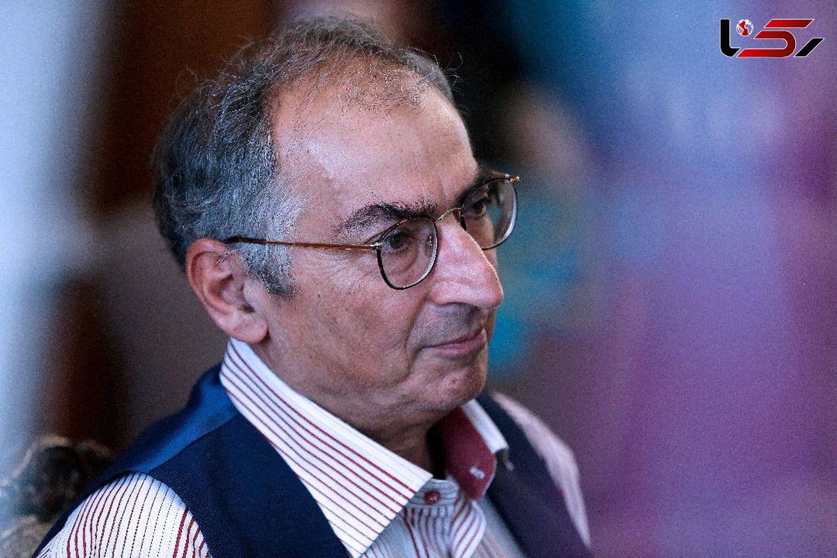 زیبا کلام : دلم می خواهد برای مسئولان نظام بزنم و بخوانم  که مردم مشکل دارند+ فیلم 