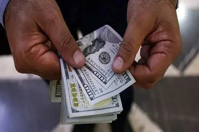قیمت دلار آزاد امروز پنجشنبه 11 تیر 1405 + جدول کامل قیمت‌ ها