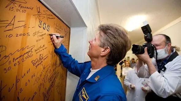 درهای "کثیفی" که مشتریان زیادی دارند !