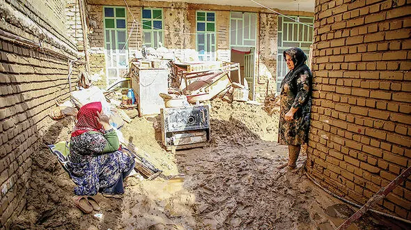 اثرات روانی سیل بر آسیب‌دیدگان / استرس پس از سانحه چیست؟