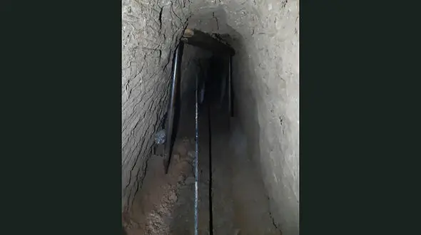 حفار غیرمجاز در خانه شخصی به دام افتاد / در خرم‌بید رخ داد + عکس