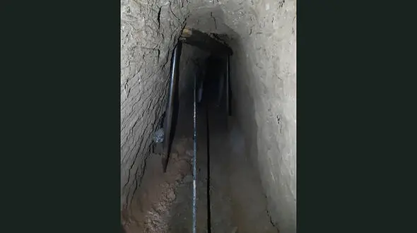 حفار غیرمجاز در خانه شخصی به دام افتاد / در خرم‌بید رخ داد + عکس