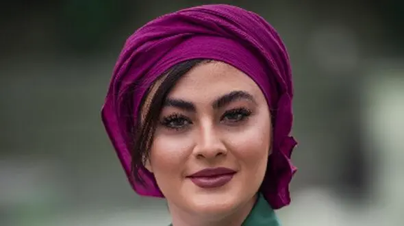 بانوی عمارت باز هم زیبایی چشمانش را به رخ کشید/ بااین عکس در اینستاگرام غوغا کرد!