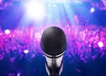 درخواست ۵ خواننده‌ سرشناس لس‌آنجلسی؛‌ بگذارید برگردیم ایران