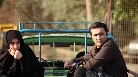 عکس؛ سفر زمان؛ عکس یادگاری «فخرالدین و طوبی» در پشت صحنه سریال «طوبی»