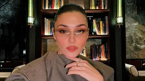 نگاهی به دو کیف شیک و زیبای هانده ارچل و ترکیب و هماهنگی عالی با استایل اروپایی+عکس