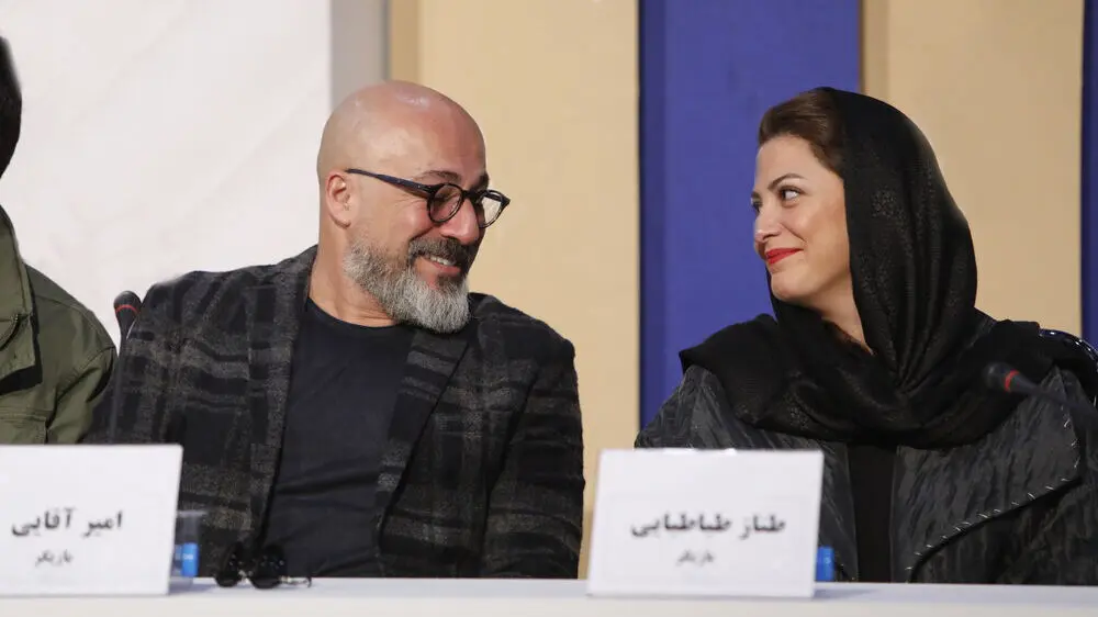 امیر آقایی: نیمی از هم محلی هایم زیر خاک هستند و نیمی زیر حکم ! + فیلم