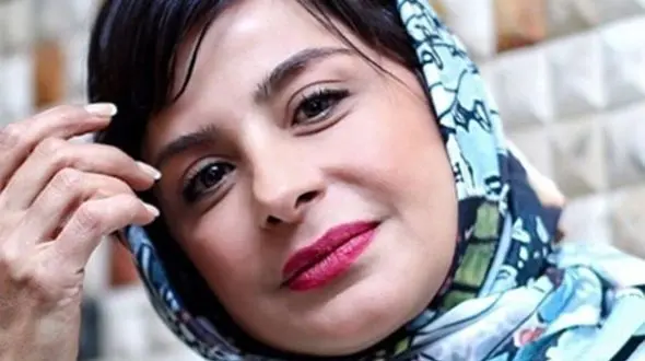 عکس ها / نگاهی چیدمان محشر و زیبای خانه دلباز سیما تیرانداز  / از  اتاق کار با صفا تا پذیرایی با فرش ایرانی و ... + فیلم