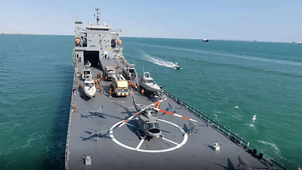 شلیک موشک های کروز و بالستیک از ناو دریایی سپاه / بازگشت پس از ۵۷ روز مأموریت