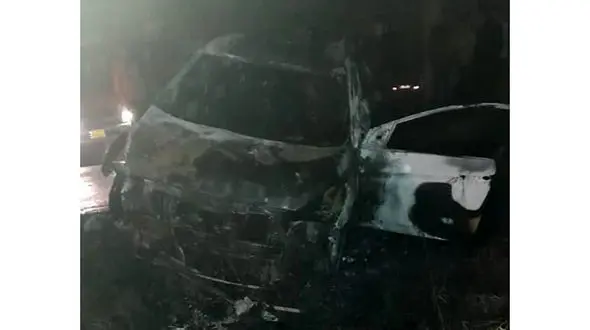 هیوندا در آتش جزغاله شد / معجزه در زنده ماندن 4 نفر در این صحنه + عکس