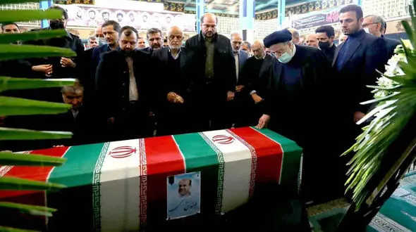 برگزاری مراسم تشیع و وداع با پیکر سردار مهندس رستم قاسمی