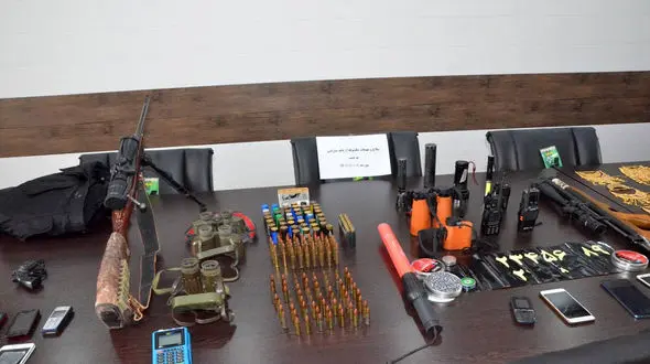 نقشه شوم ماموران قلابی برای محموله سنگین طلا در لارستان / آنها مسلح و قاتل بودند + عکس