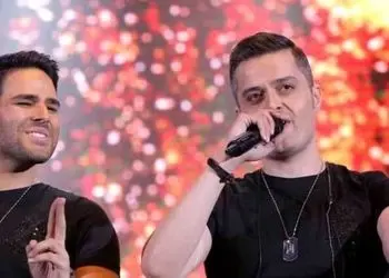 دانلود آهنگ نوستالژی / عالیجناب عشق از ایوان‌بند + متن آهنگ 