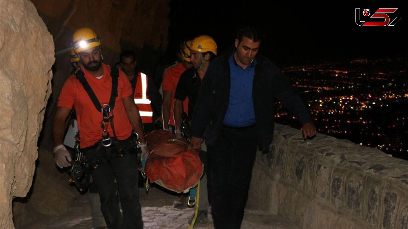 سقوط مرگبارزن ۳۰ ساله از کوه صفه اصفهان +تصاویر