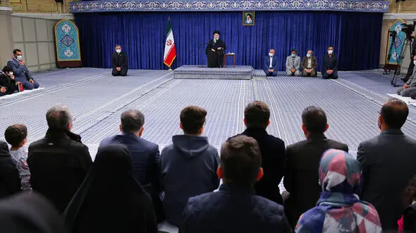 حادثه تروریستی شاهچراغ موجب رسوایی آمریکایی‌های منافق و سیاه‌دل شد