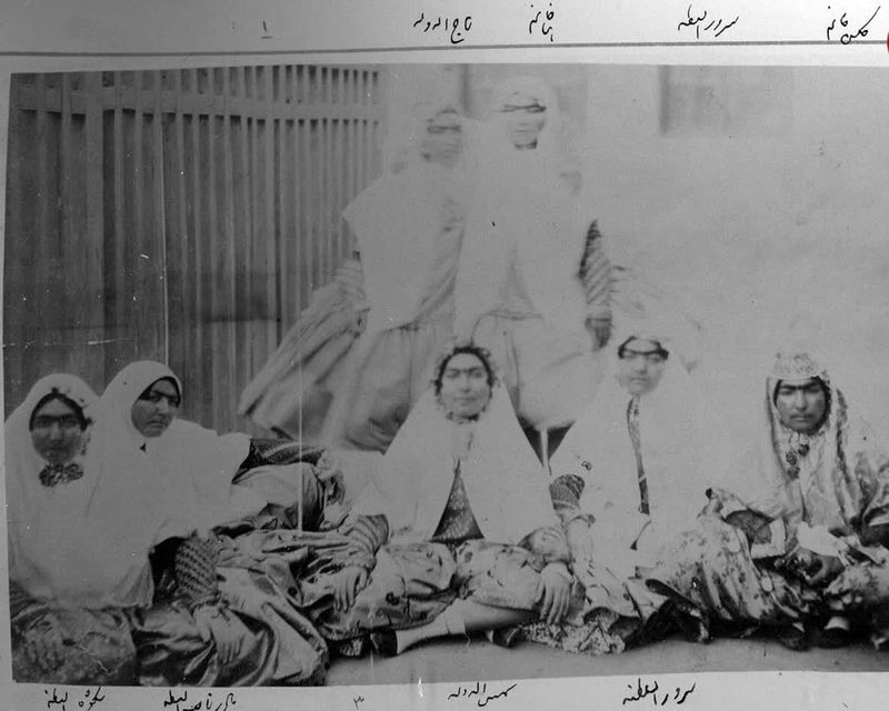 سلفی تاریخی با حرمسرای ناصرالدین‌شاه؛ جمع سوگلی‌های شاه قاجار در یک قاب نایاب