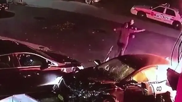 قاتل یک زن و دختر هنگام فرار پمپ بنزین را منفجر کرد + فیلم و عکس