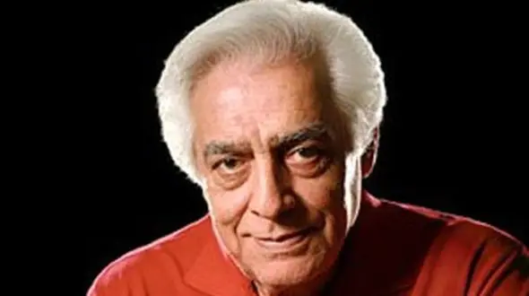 «بیک ایمانوردی و فردین» روی جلد مجله «ستاره سینما»؛ نوروز 1352