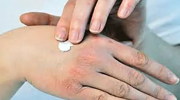 با این اسکراب به دست تان جان ببخشید 